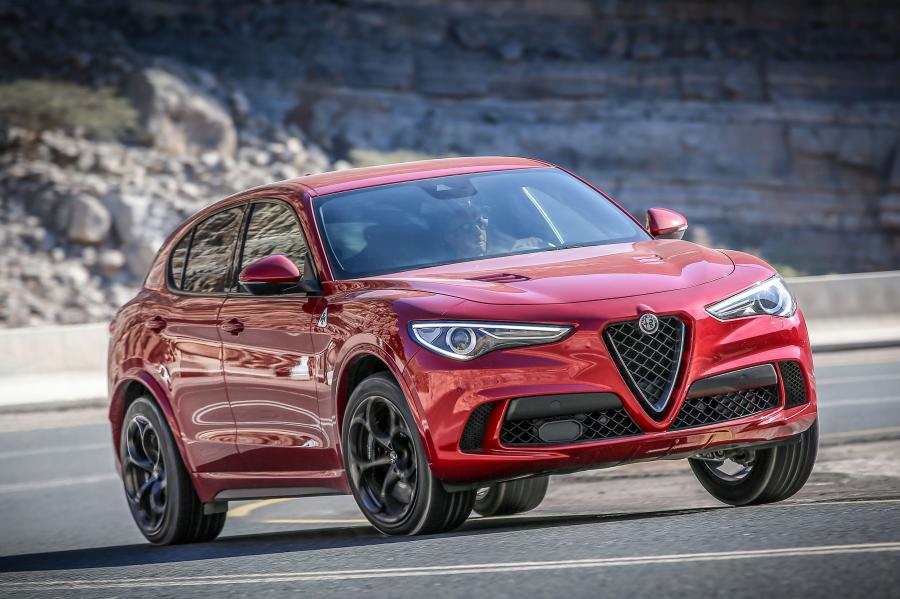  Alfa Romeo Stelvio Quadrifoglio (949) 2017 года  (WW) (фото 28 из 51)